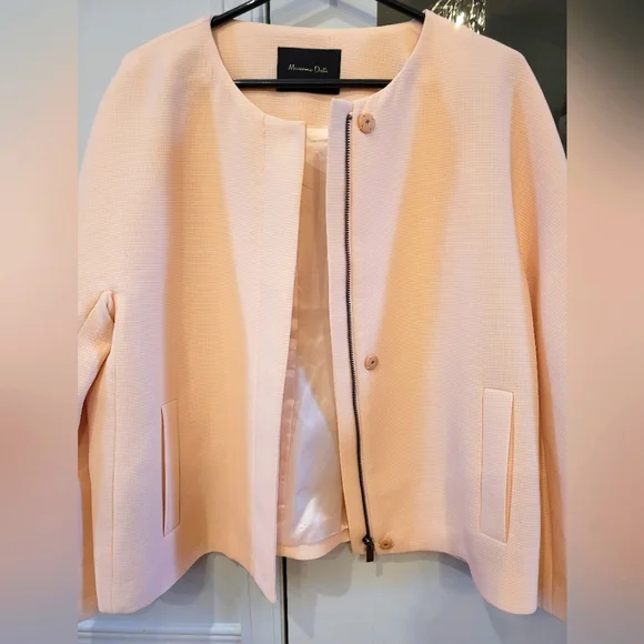 blazer - Picture 3 of 6